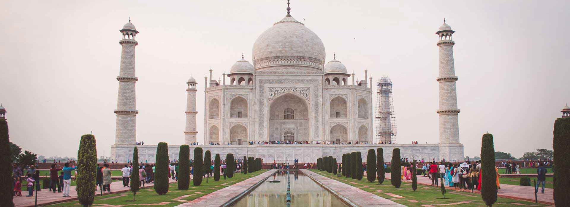 rajasthan-tour-with-taj-mahal